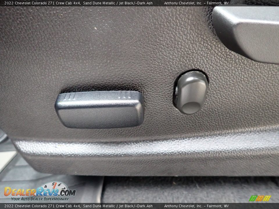 2022 Chevrolet Colorado Z71 Crew Cab 4x4 Sand Dune Metallic / Jet Black/­Dark Ash Photo #16