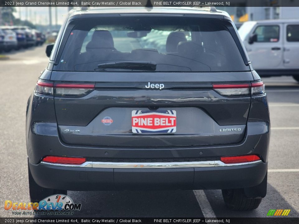 2023 Jeep Grand Cherokee Limited 4x4 Baltic Gray Metallic / Global Black Photo #6