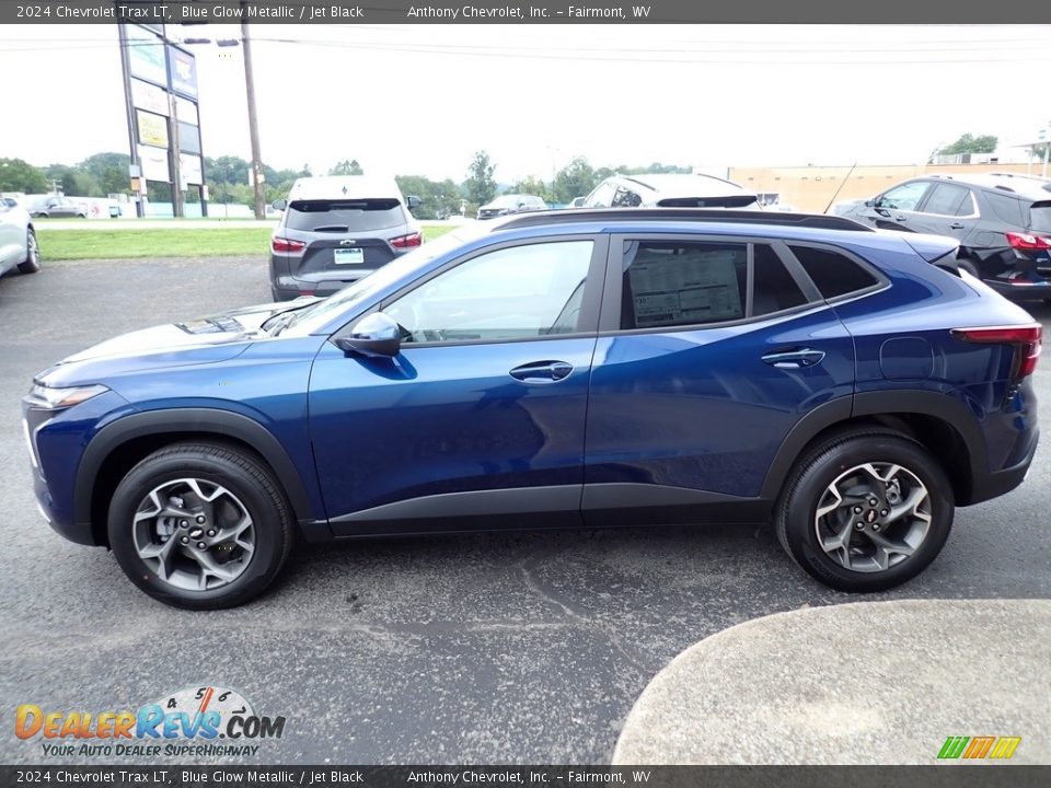 2024 Chevrolet Trax LT Blue Glow Metallic / Jet Black Photo #7
