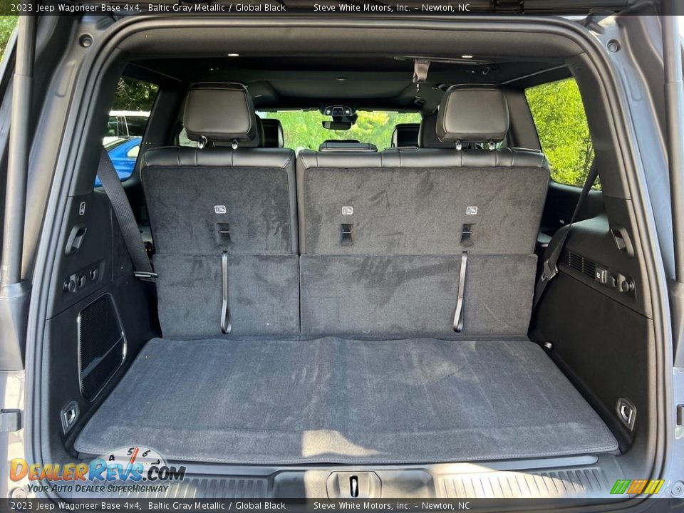 2023 Jeep Wagoneer Base 4x4 Trunk Photo #16