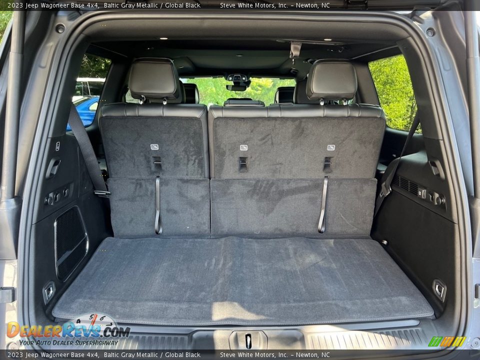 2023 Jeep Wagoneer Base 4x4 Trunk Photo #16