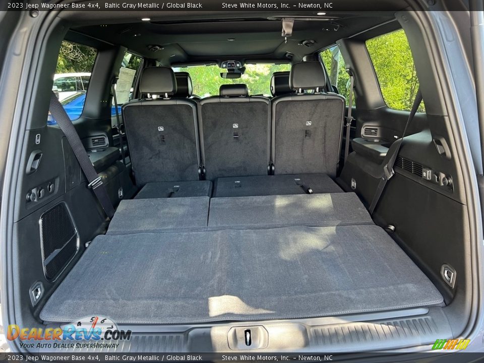 2023 Jeep Wagoneer Base 4x4 Trunk Photo #17