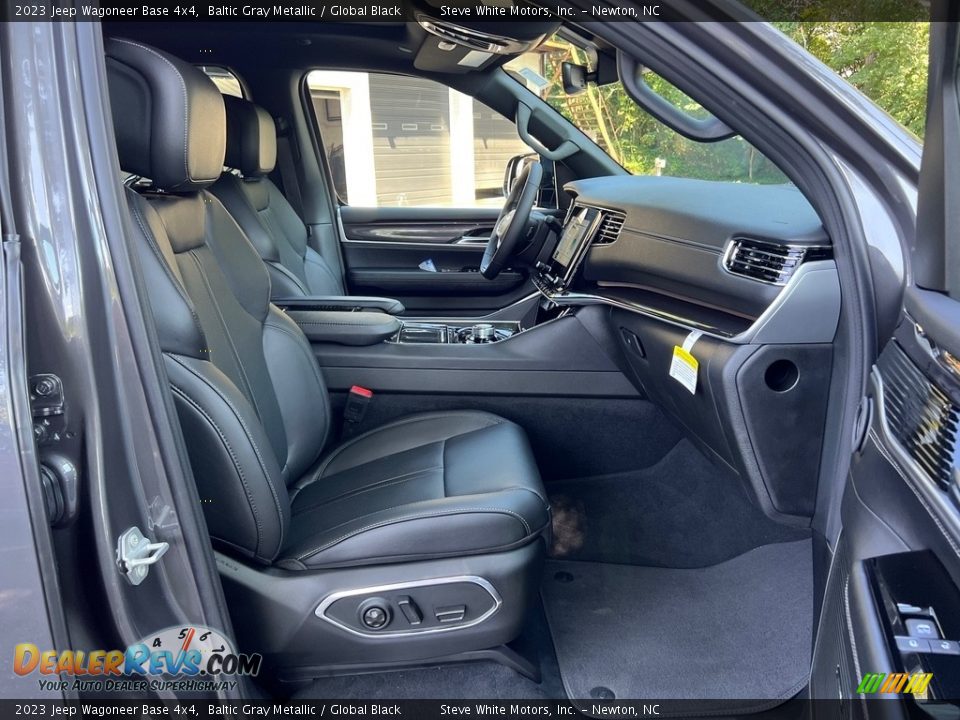 Front Seat of 2023 Jeep Wagoneer Base 4x4 Photo #20