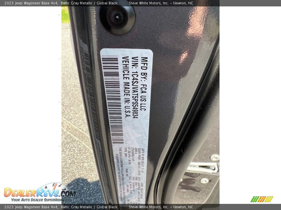 2023 Jeep Wagoneer Base 4x4 Baltic Gray Metallic / Global Black Photo #36
