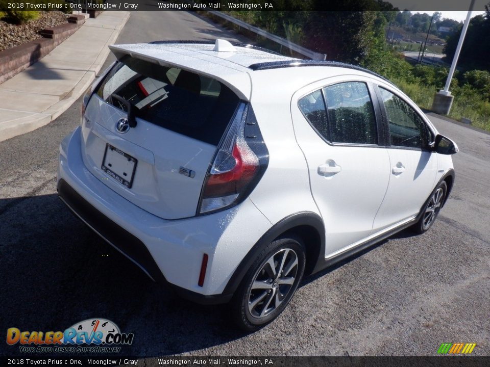 2018 Toyota Prius c One Moonglow / Gray Photo #16