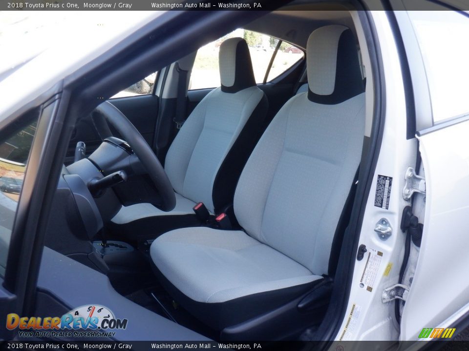 Front Seat of 2018 Toyota Prius c One Photo #20