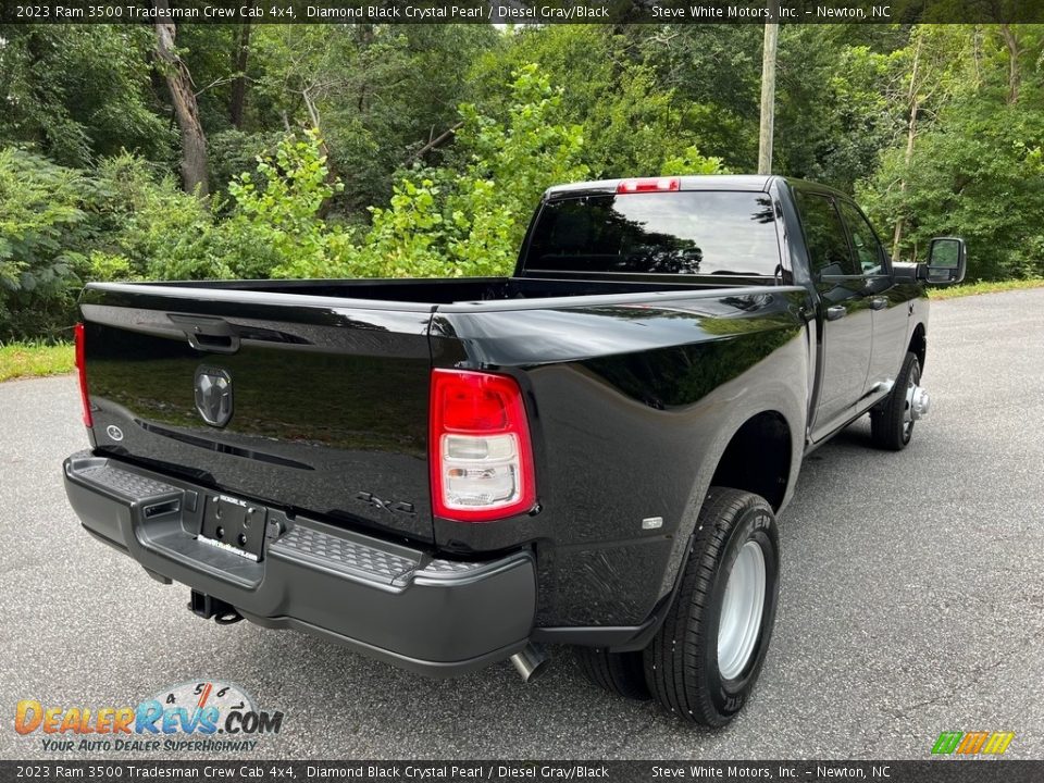 2023 Ram 3500 Tradesman Crew Cab 4x4 Diamond Black Crystal Pearl / Diesel Gray/Black Photo #6