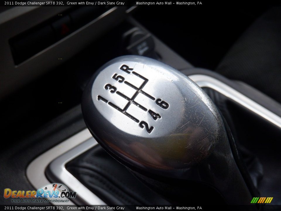 2011 Dodge Challenger SRT8 392 Shifter Photo #7