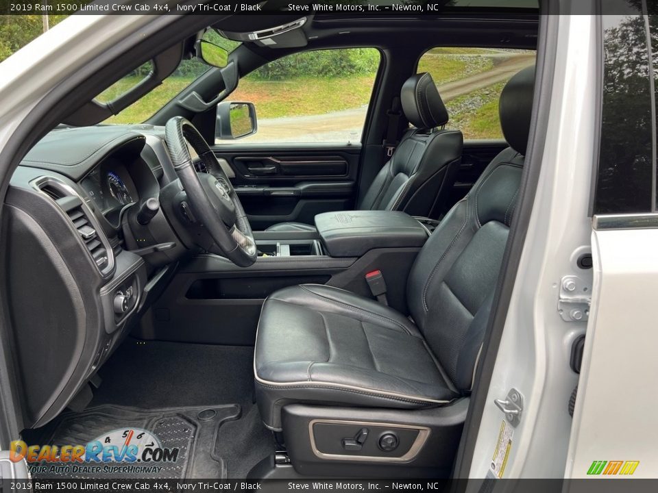Front Seat of 2019 Ram 1500 Limited Crew Cab 4x4 Photo #12