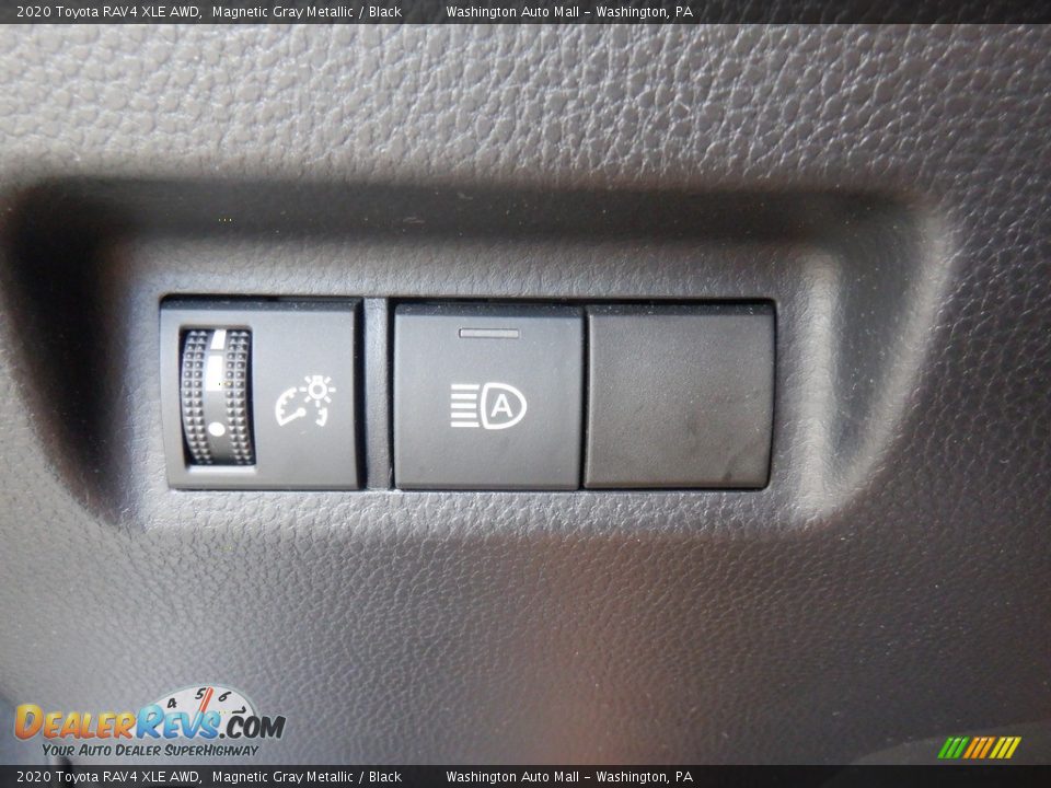 2020 Toyota RAV4 XLE AWD Magnetic Gray Metallic / Black Photo #10
