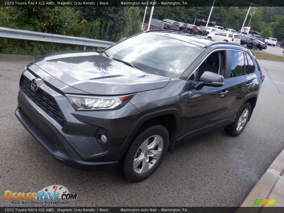 Magnetic Gray Metallic 2020 Toyota RAV4 XLE AWD Photo #13