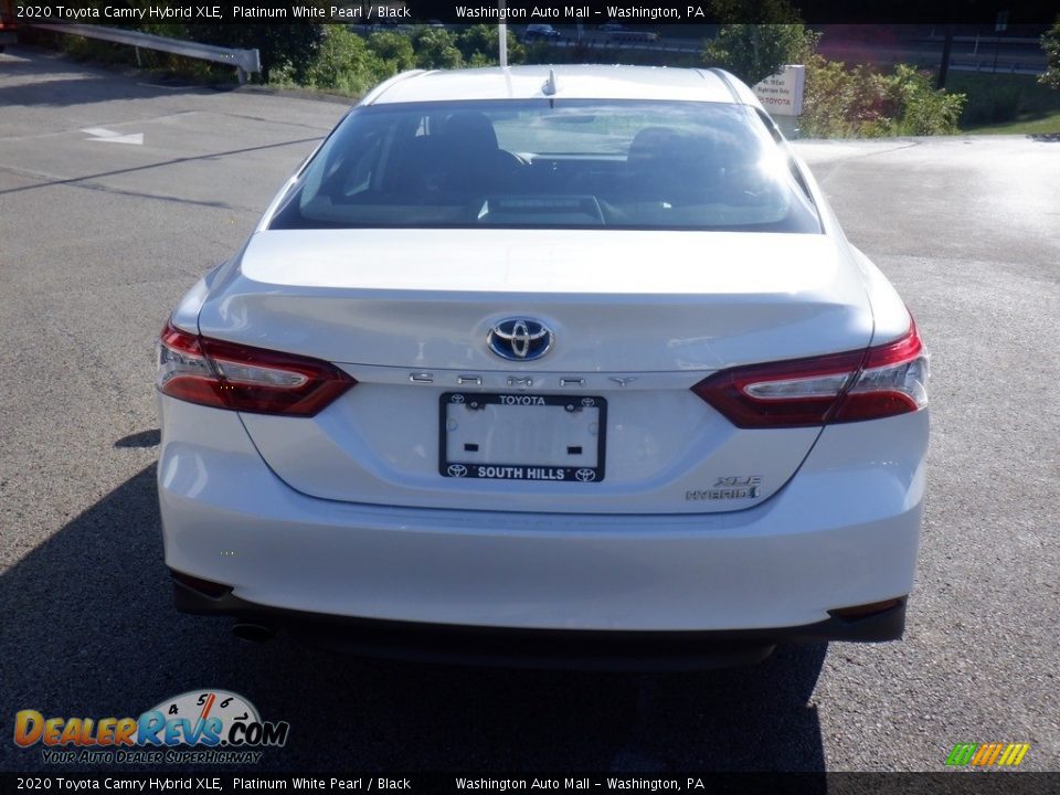 2020 Toyota Camry Hybrid XLE Platinum White Pearl / Black Photo #20