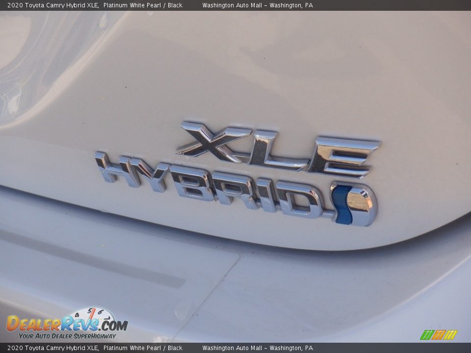 2020 Toyota Camry Hybrid XLE Logo Photo #22