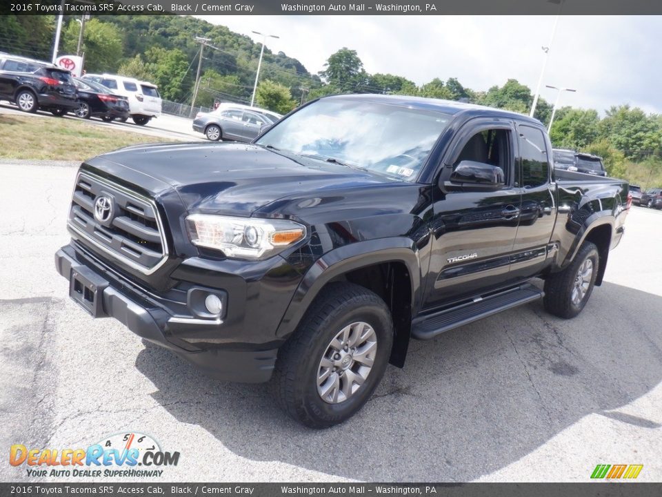 2016 Toyota Tacoma SR5 Access Cab Black / Cement Gray Photo #17