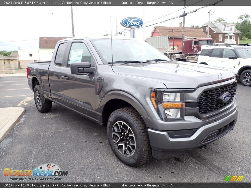 Front 3/4 View of 2023 Ford F150 STX SuperCab 4x4 Photo #7