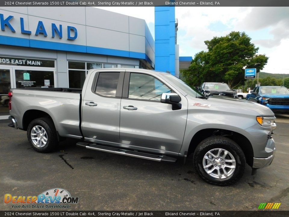 2024 Chevrolet Silverado 1500 LT Double Cab 4x4 Sterling Gray Metallic / Jet Black Photo #2