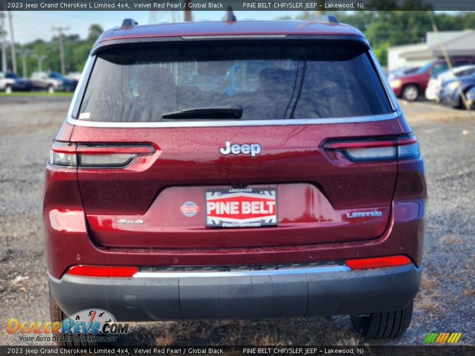 2023 Jeep Grand Cherokee L Limited 4x4 Velvet Red Pearl / Global Black Photo #6