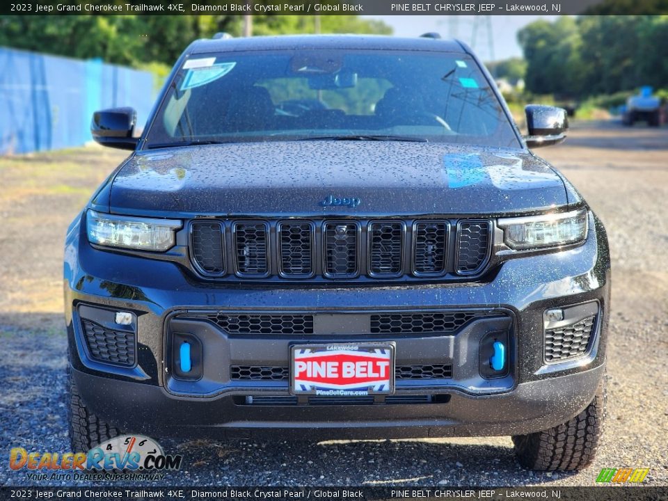 2023 Jeep Grand Cherokee Trailhawk 4XE Diamond Black Crystal Pearl / Global Black Photo #2