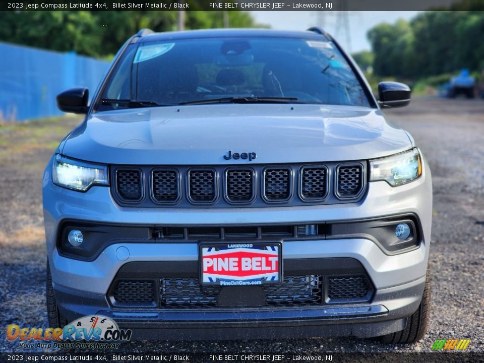 2023 Jeep Compass Latitude 4x4 Billet Silver Metallic / Black Photo #2