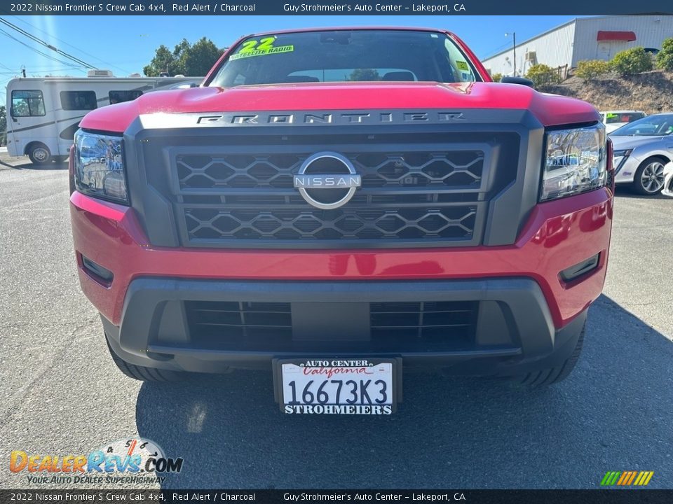 2022 Nissan Frontier S Crew Cab 4x4 Red Alert / Charcoal Photo #2