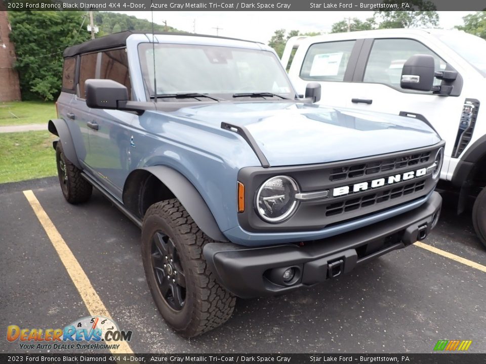 2023 Ford Bronco Black Diamond 4X4 4-Door Azure Gray Metallic Tri-Coat / Dark Space Gray Photo #3