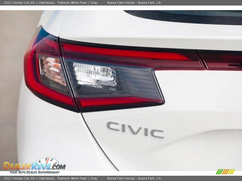 2023 Honda Civic EX-L Hatchback Platinum White Pearl / Gray Photo #6