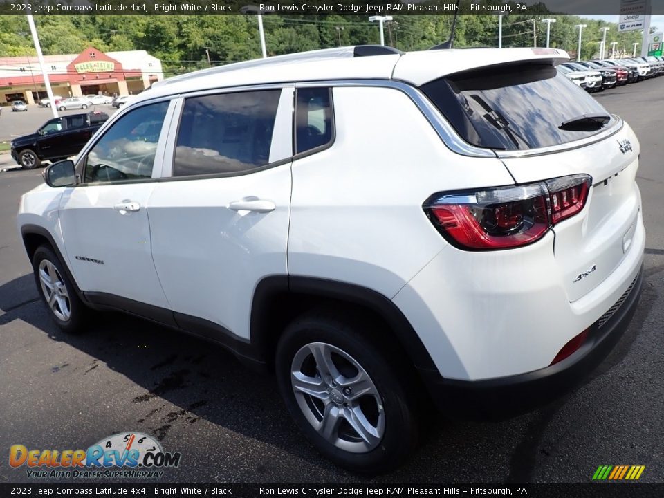 2023 Jeep Compass Latitude 4x4 Bright White / Black Photo #3