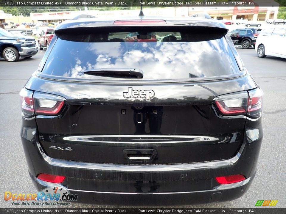 2023 Jeep Compass Limited 4x4 Diamond Black Crystal Pearl / Black Photo #4