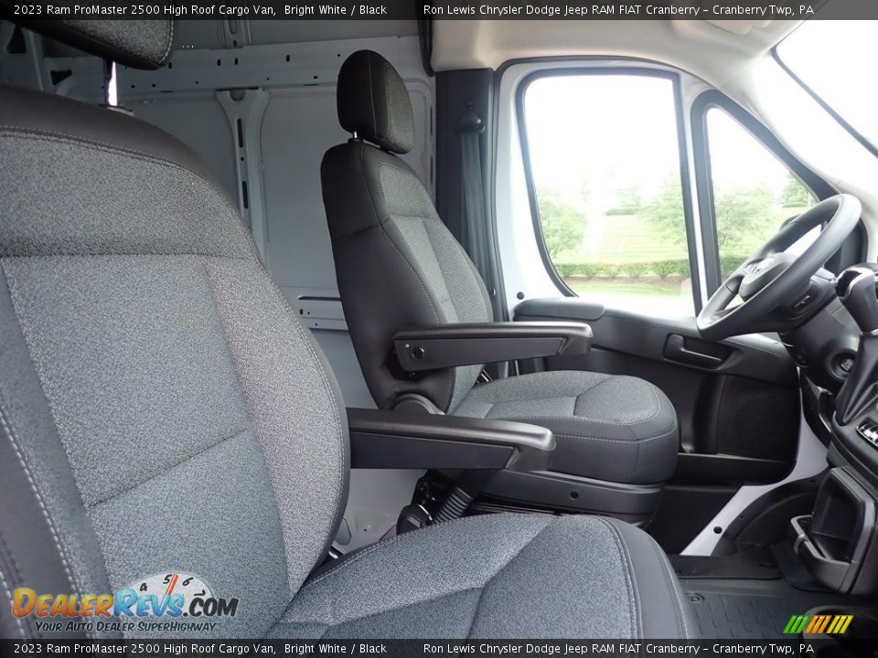 2023 Ram ProMaster 2500 High Roof Cargo Van Bright White / Black Photo #8