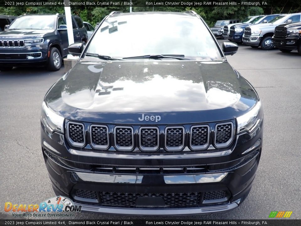 2023 Jeep Compass Limited 4x4 Diamond Black Crystal Pearl / Black Photo #9