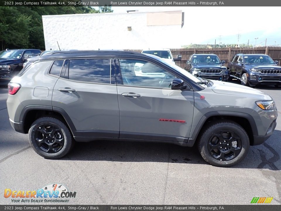 2023 Jeep Compass Trailhawk 4x4 Sting-Gray / Black Photo #7