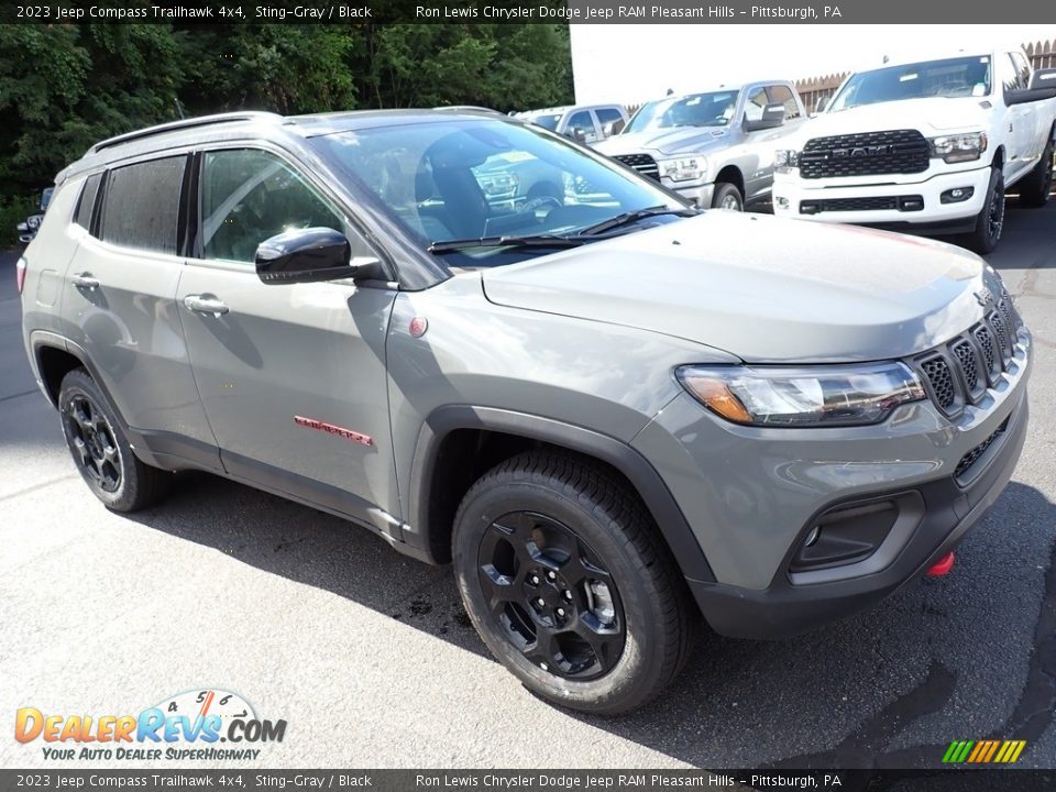 2023 Jeep Compass Trailhawk 4x4 Sting-Gray / Black Photo #8