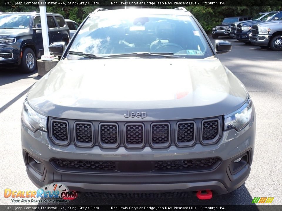 2023 Jeep Compass Trailhawk 4x4 Sting-Gray / Black Photo #9