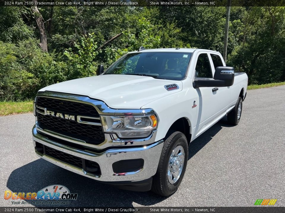 2024 Ram 2500 Tradesman Crew Cab 4x4 Bright White / Diesel Gray/Black Photo #2