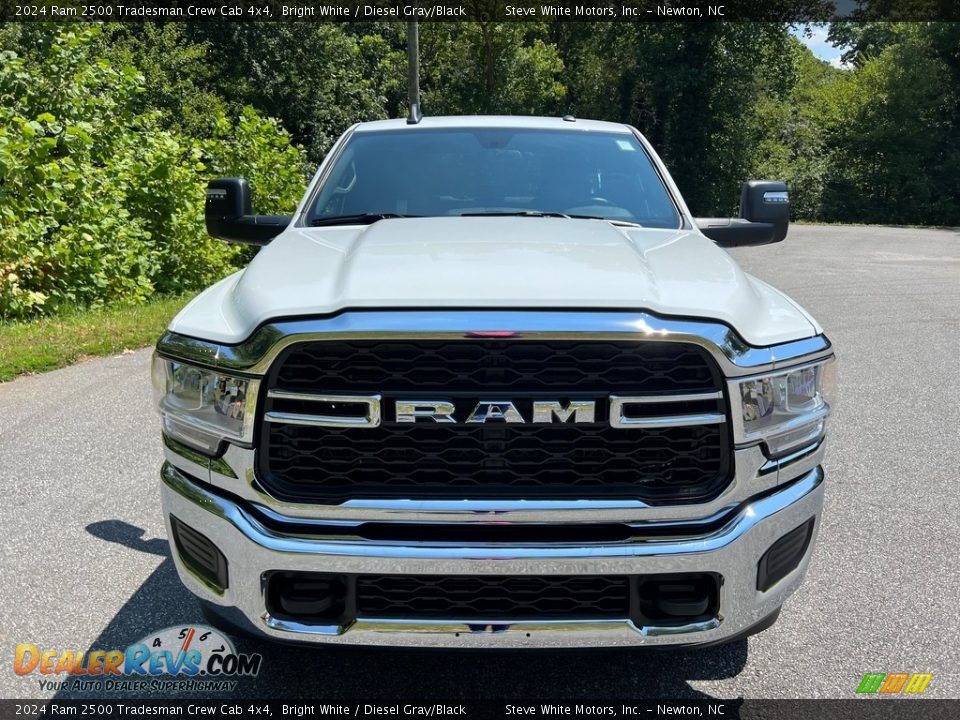 2024 Ram 2500 Tradesman Crew Cab 4x4 Bright White / Diesel Gray/Black Photo #3