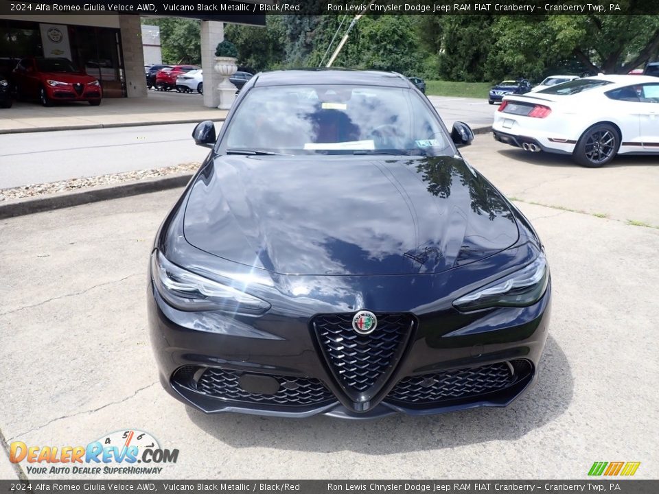 2024 Alfa Romeo Giulia Veloce AWD Vulcano Black Metallic / Black/Red Photo #2