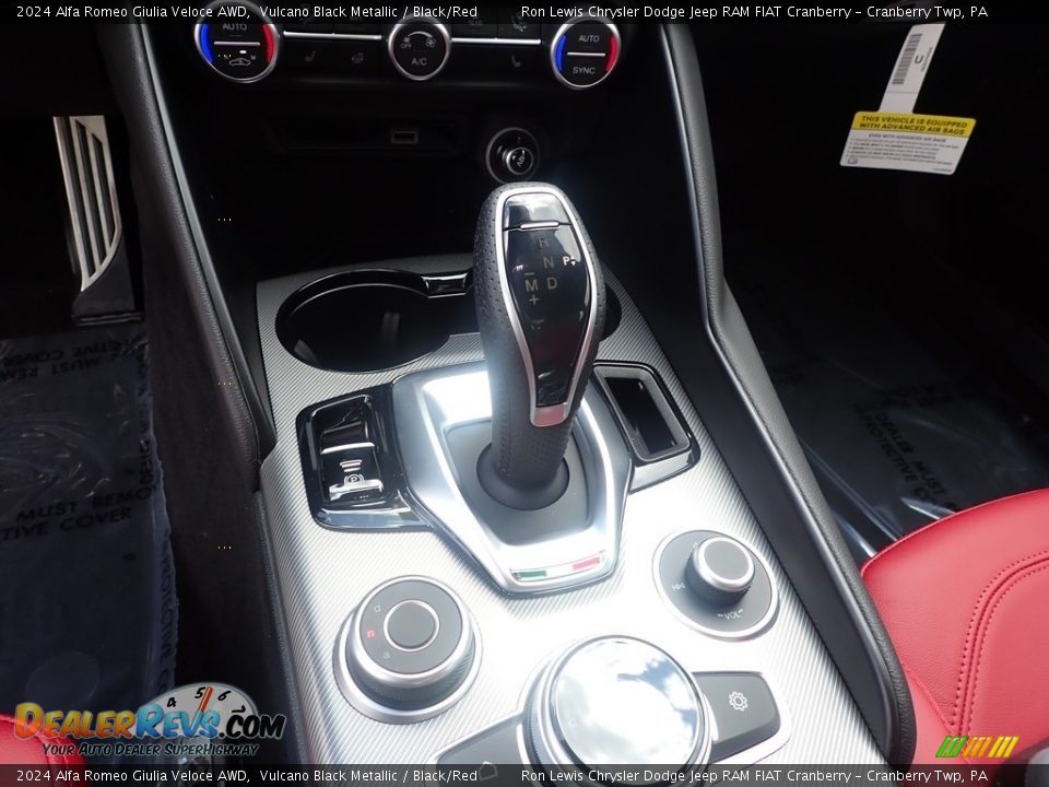 2024 Alfa Romeo Giulia Veloce AWD Shifter Photo #17