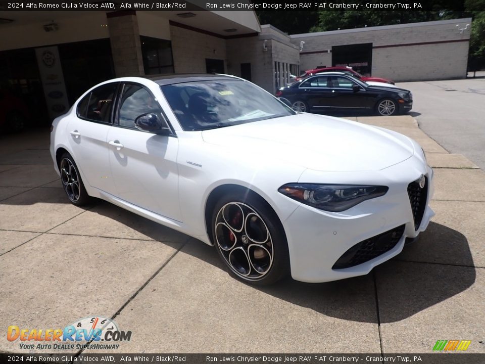 2024 Alfa Romeo Giulia Veloce AWD Alfa White / Black/Red Photo #3