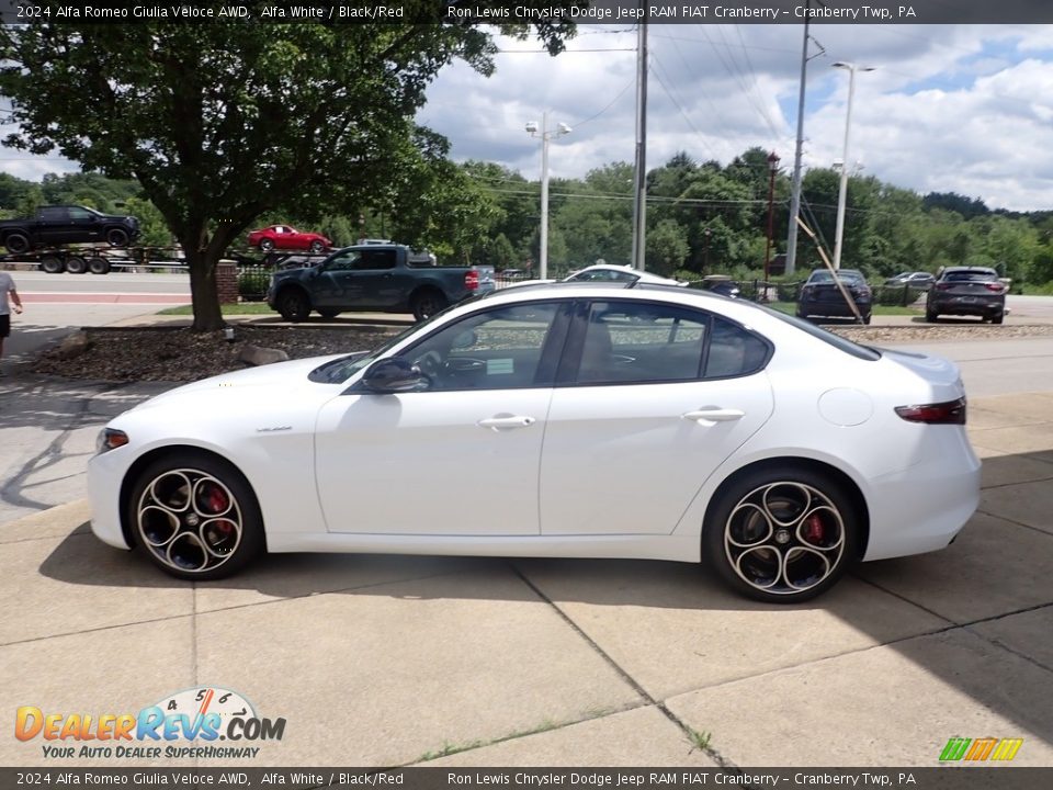 2024 Alfa Romeo Giulia Veloce AWD Alfa White / Black/Red Photo #9