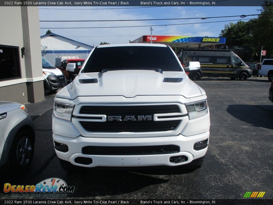 2022 Ram 1500 Laramie Crew Cab 4x4 Ivory White Tri-Coat Pearl / Black Photo #28