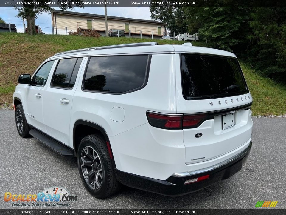 2023 Jeep Wagoneer L Series III 4x4 Bright White / Sea Salt/Black Photo #8