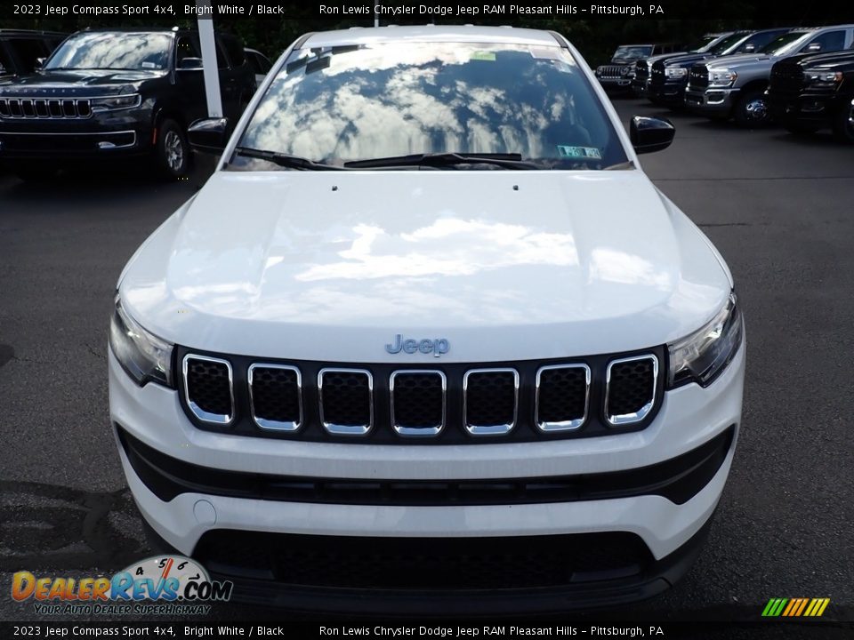 2023 Jeep Compass Sport 4x4 Bright White / Black Photo #9