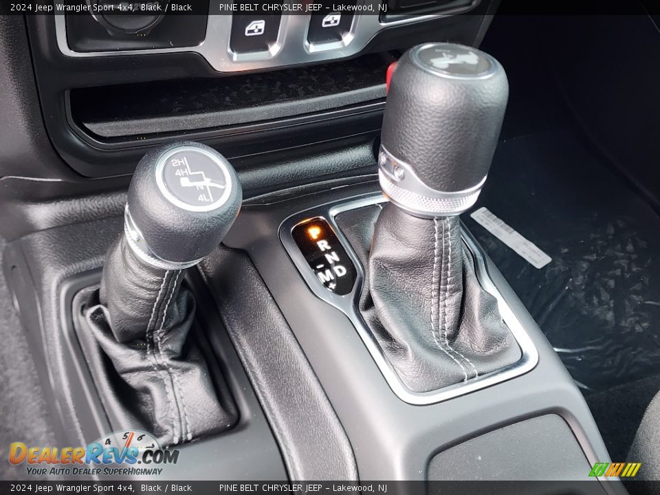 2024 Jeep Wrangler Sport 4x4 Shifter Photo #13