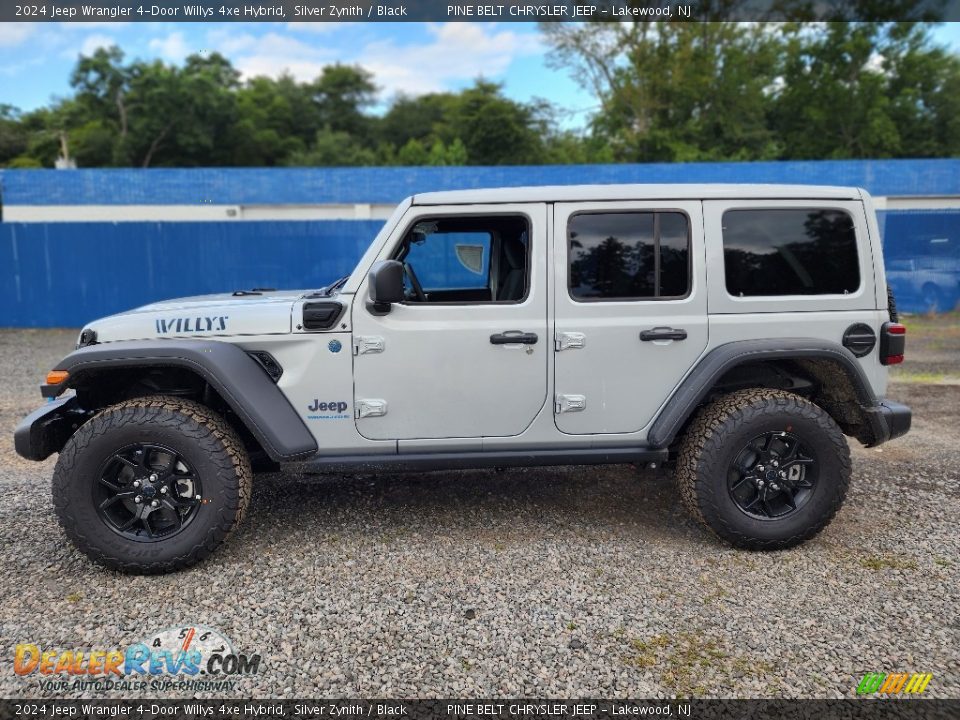 2024 Jeep Wrangler 4-Door Willys 4xe Hybrid Silver Zynith / Black Photo #3