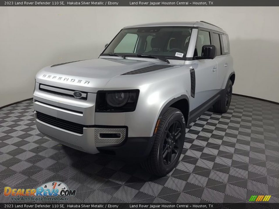 2023 Land Rover Defender 110 SE Hakuba Silver Metallic / Ebony Photo #1