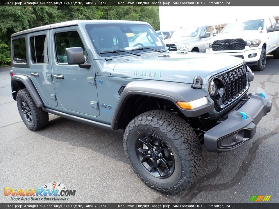 Front 3/4 View of 2024 Jeep Wrangler 4-Door Willys 4xe Hybrid Photo #8