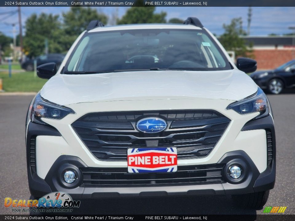 2024 Subaru Outback Onyx Edition Crystal White Pearl / Titanium Gray Photo #2