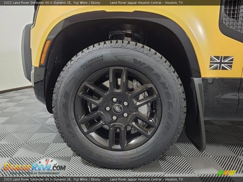 2023 Land Rover Defender 90 X-Dynamic SE Wheel Photo #9