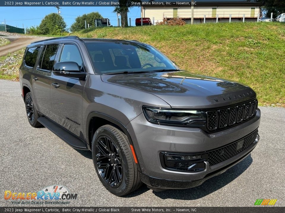 Front 3/4 View of 2023 Jeep Wagoneer L Carbide Photo #4