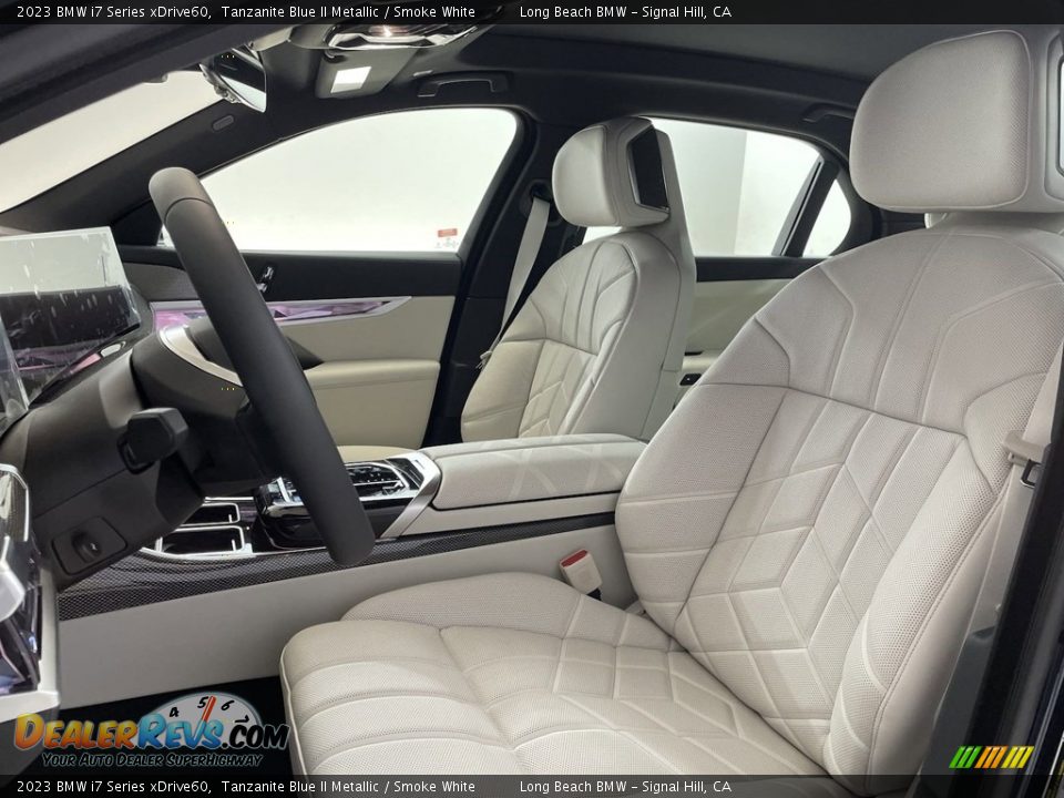 Front Seat of 2023 BMW i7 Series xDrive60 Photo #13